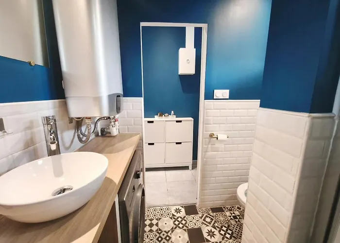 Apartment T3 Lumineux, Hyper-centre Toulouse, Metro Saint-cyprien, Netflix & Youtube Premium *