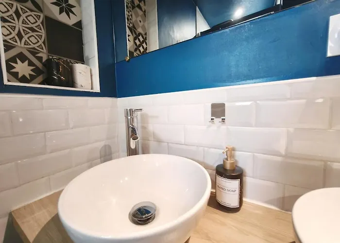 T3 Lumineux, Hyper-centre Toulouse, Metro Saint-cyprien, Netflix & Youtube Premium * 圖盧茲